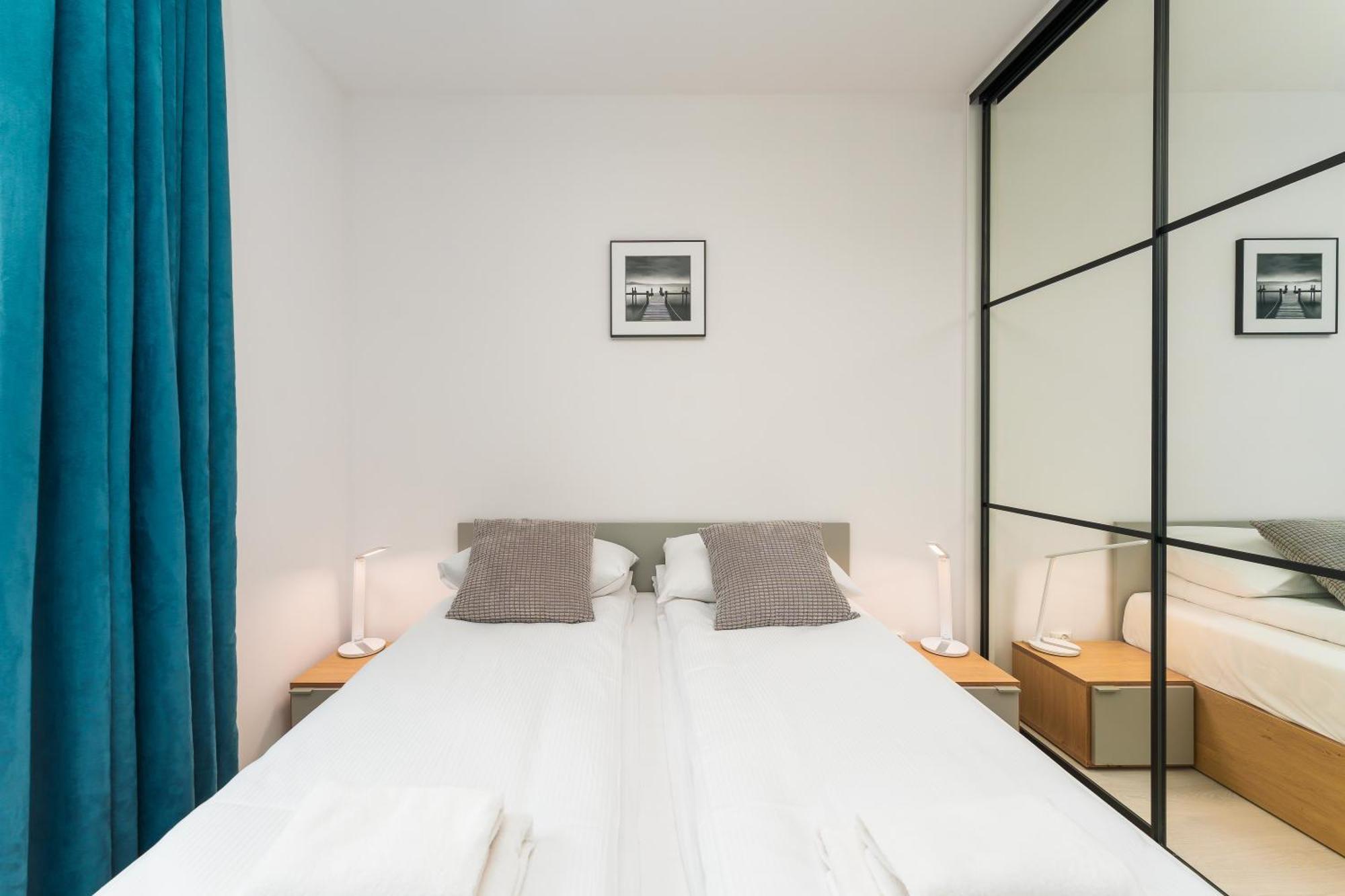 Faro Apartamenty Nadmorskie Tarasy Spa Przy Latarni I Molo Baseny, Sauny, Fitness I Parking W Cenie كولوبرزيغ الغرفة الصورة