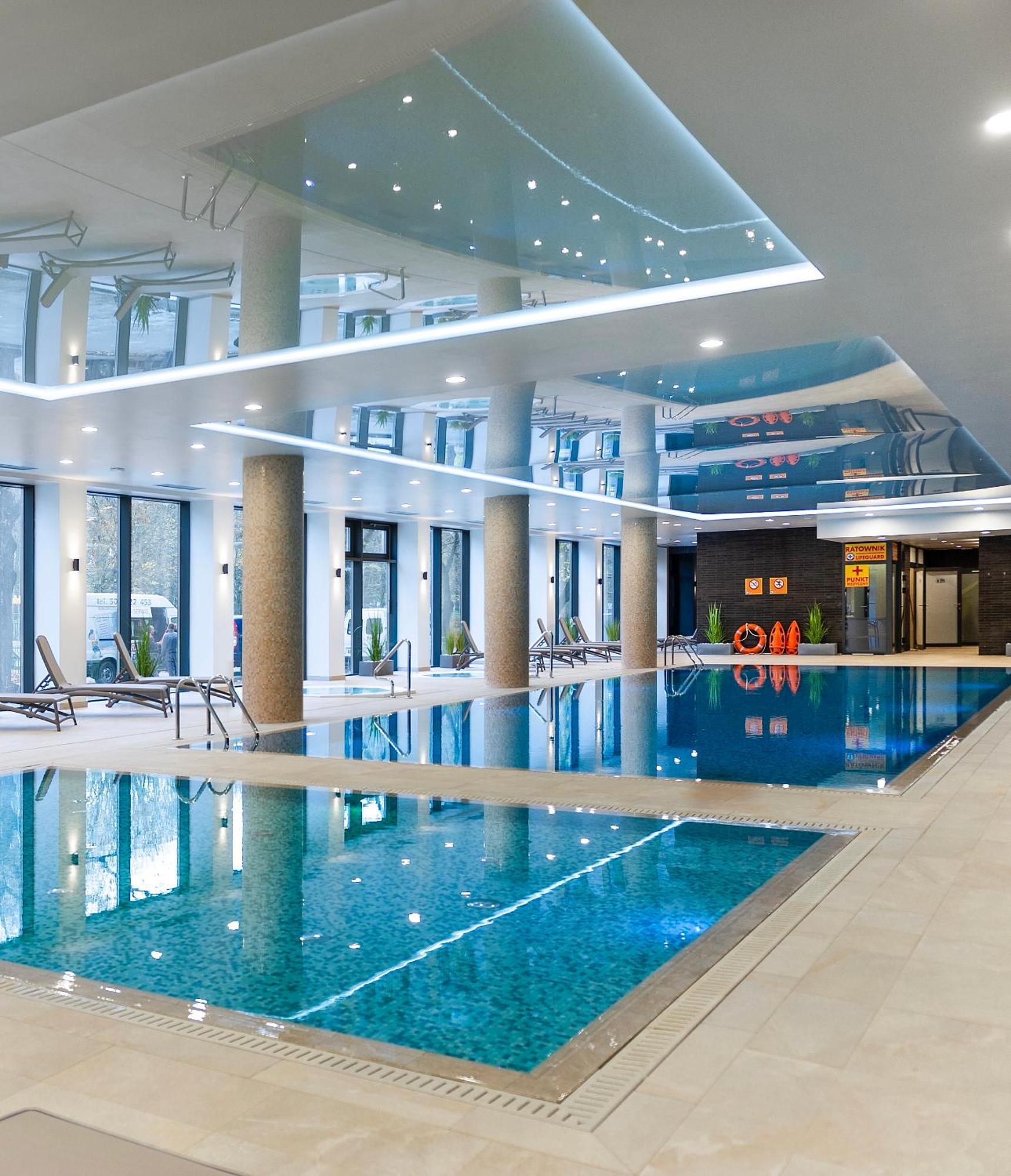 Faro Apartamenty Nadmorskie Tarasy Spa Przy Latarni I Molo Baseny, Sauny, Fitness I Parking W Cenie كولوبرزيغ المظهر الخارجي الصورة