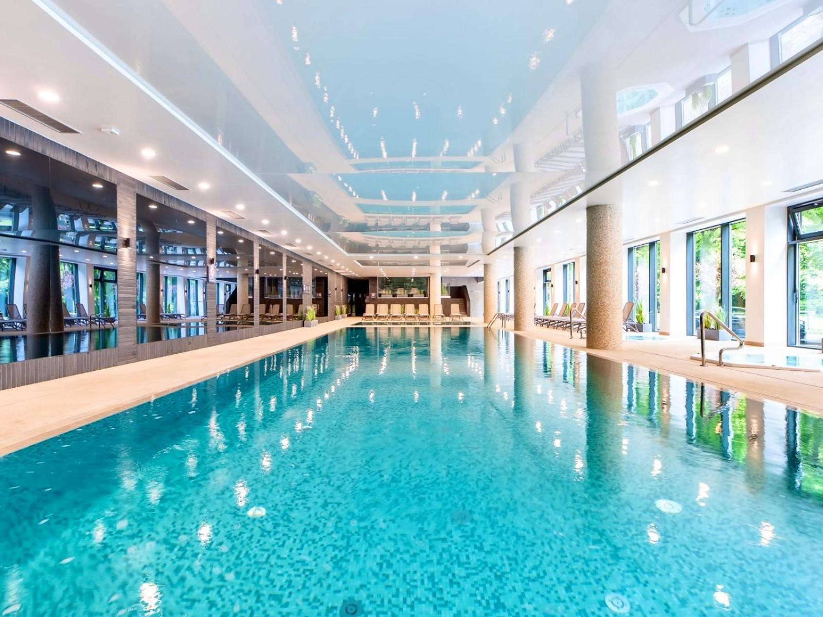 Faro Apartamenty Nadmorskie Tarasy Spa Przy Latarni I Molo Baseny, Sauny, Fitness I Parking W Cenie كولوبرزيغ المظهر الخارجي الصورة